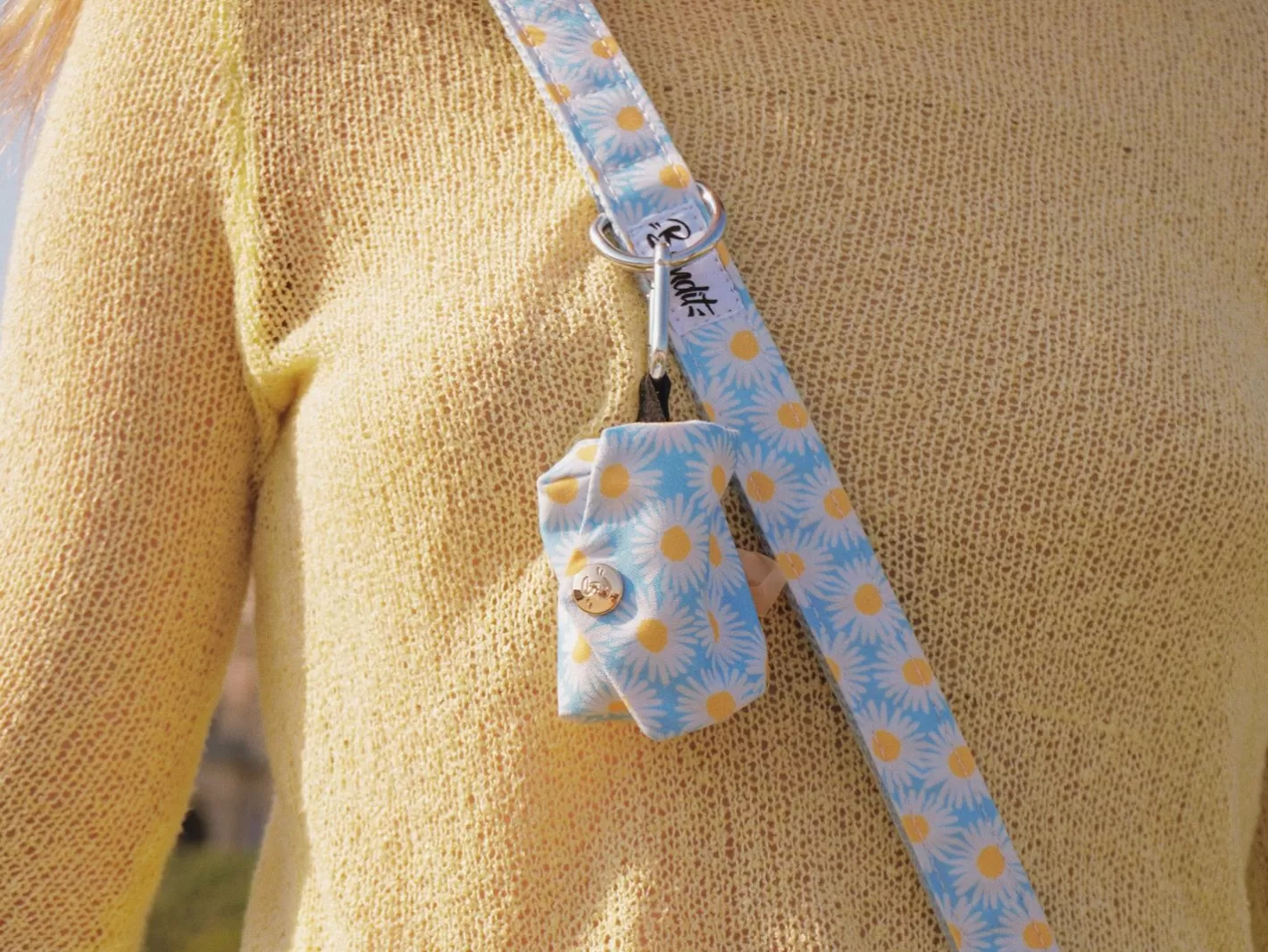 Happy Daisy | French Bandit Sale